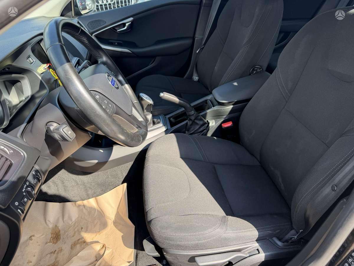 Volvo V40 - 7
