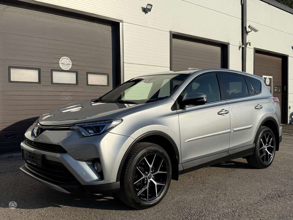 Toyota RAV4 - 3