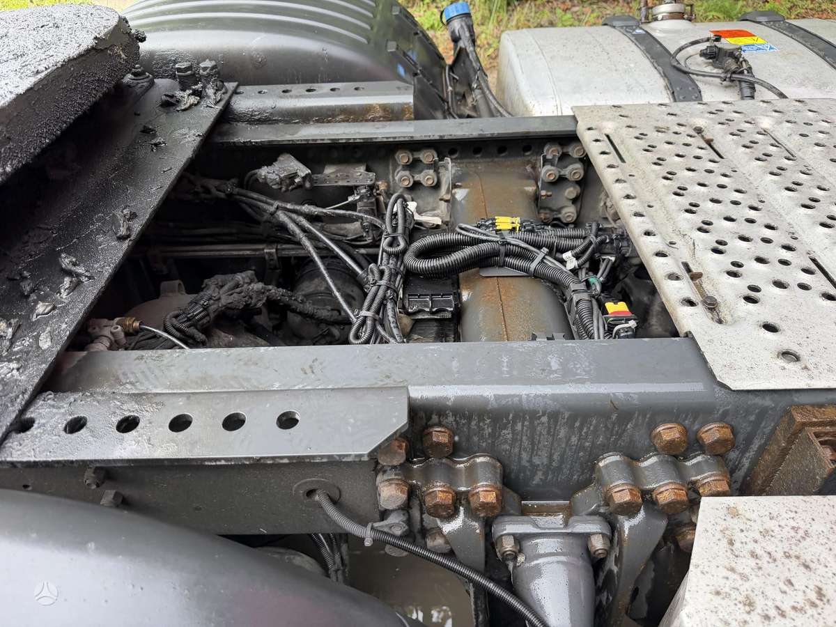Scania S500 6x2 Hydraulic, double sleeper