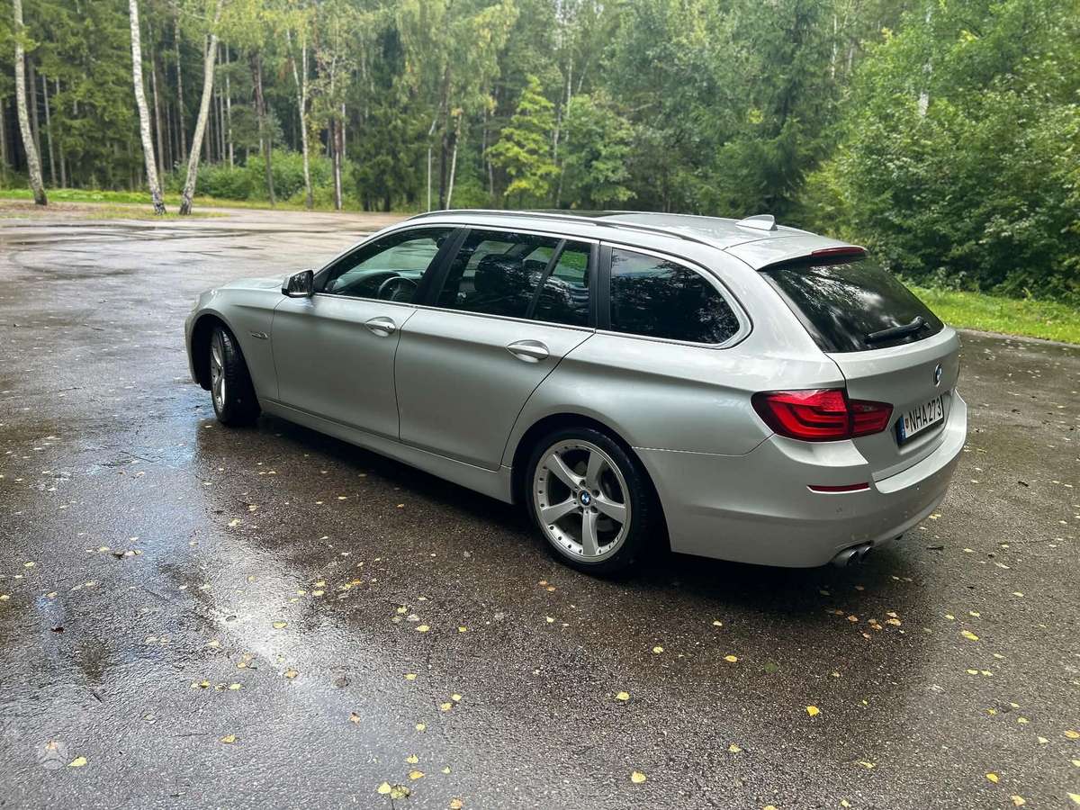 BMW 520, 2.0 l., Универсал