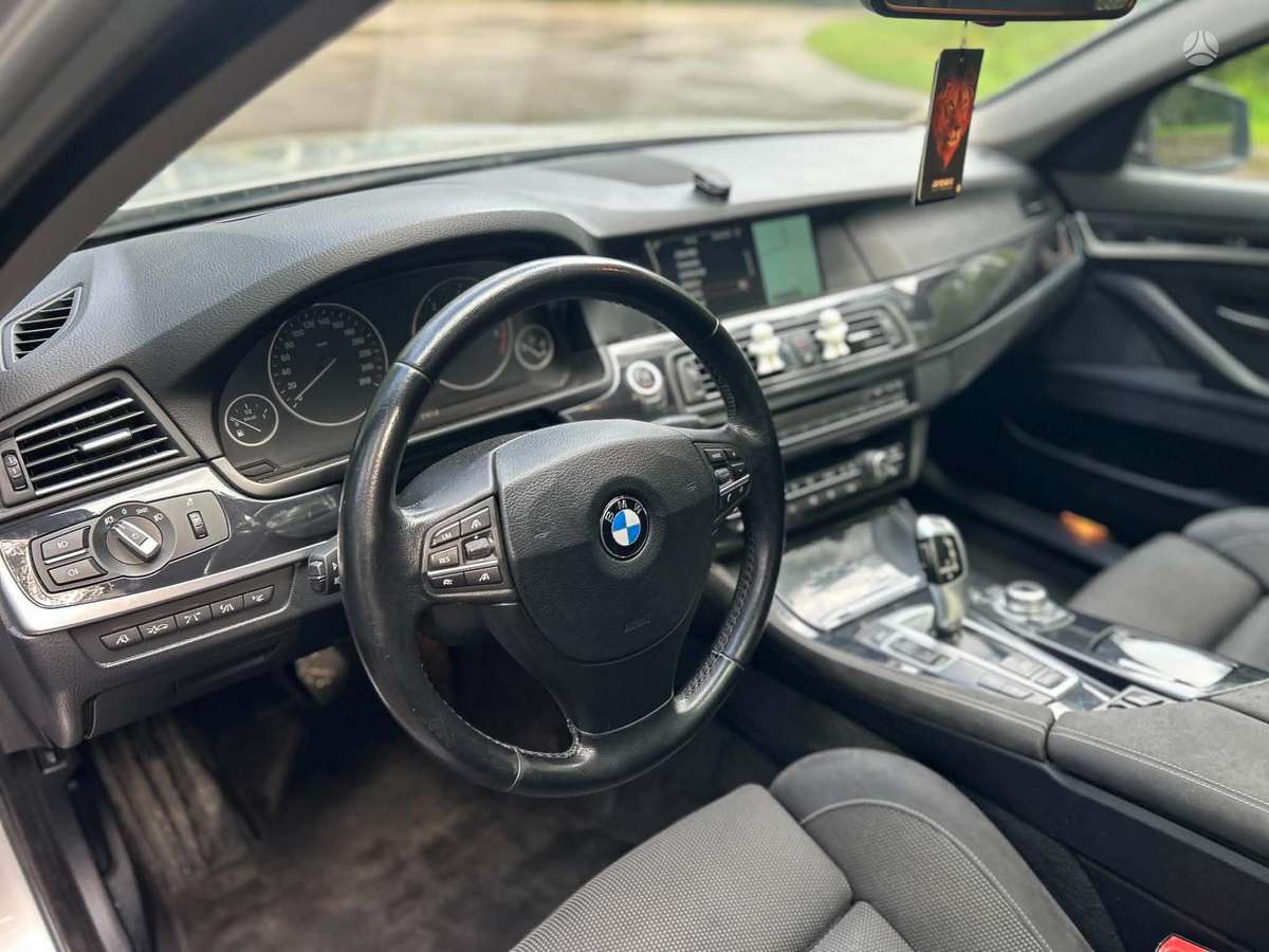BMW 520, 2.0 l., Универсал