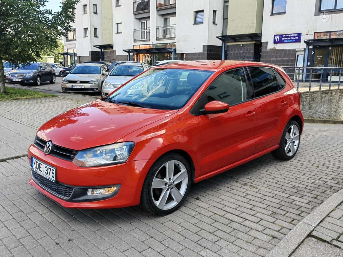 Volkswagen Polo - 1