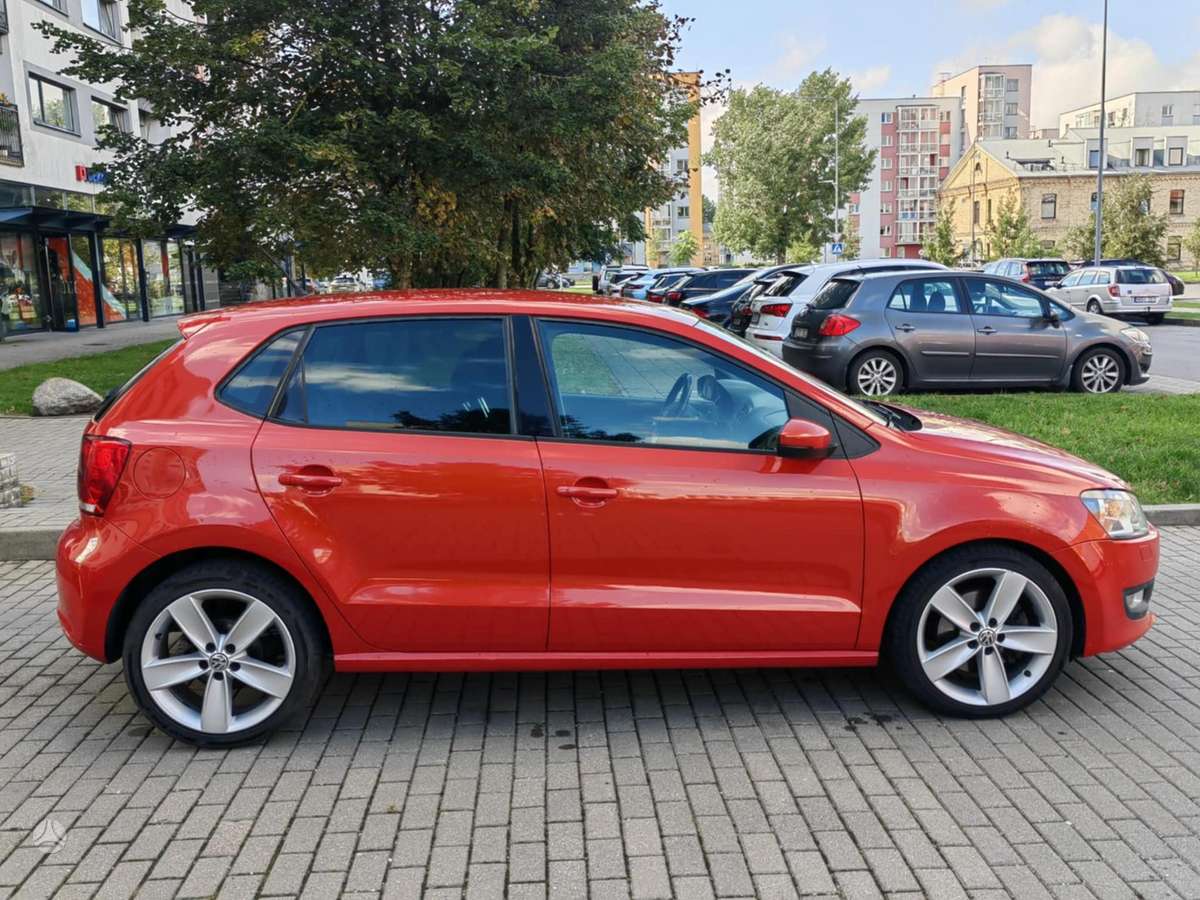 Volkswagen Polo - 8