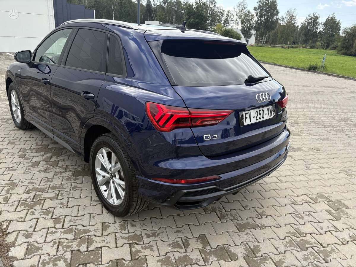 Audi Q3 - 4