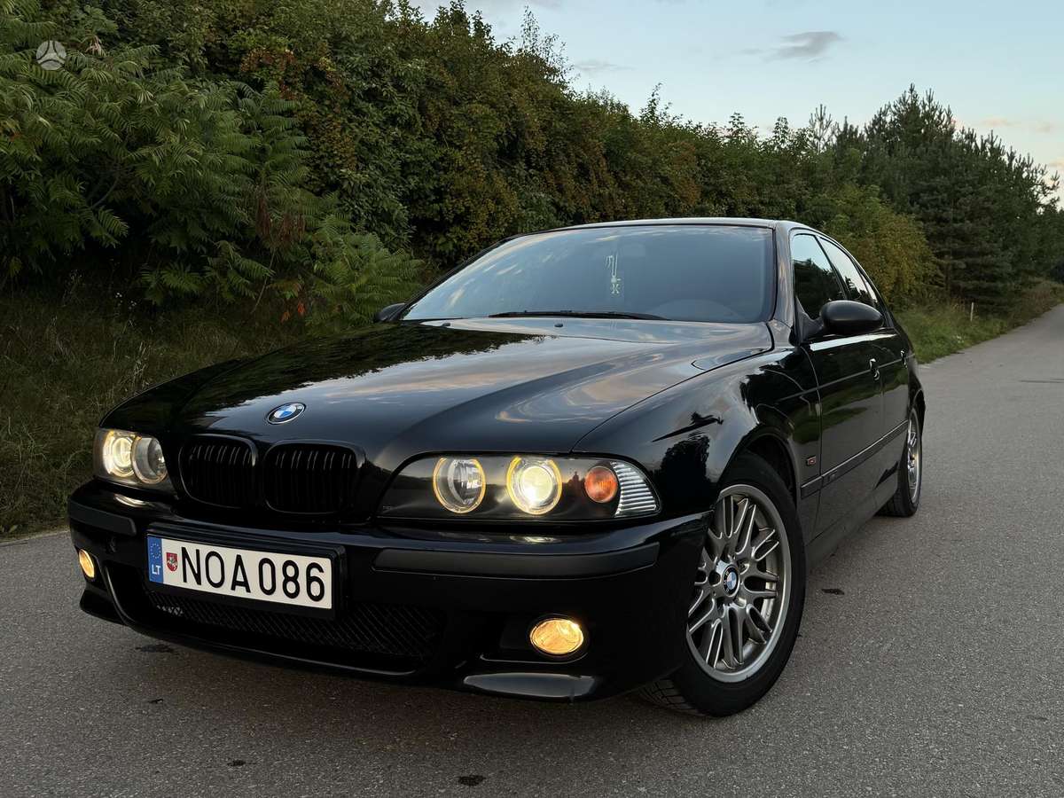 BMW 523, 2.5 l., Седан