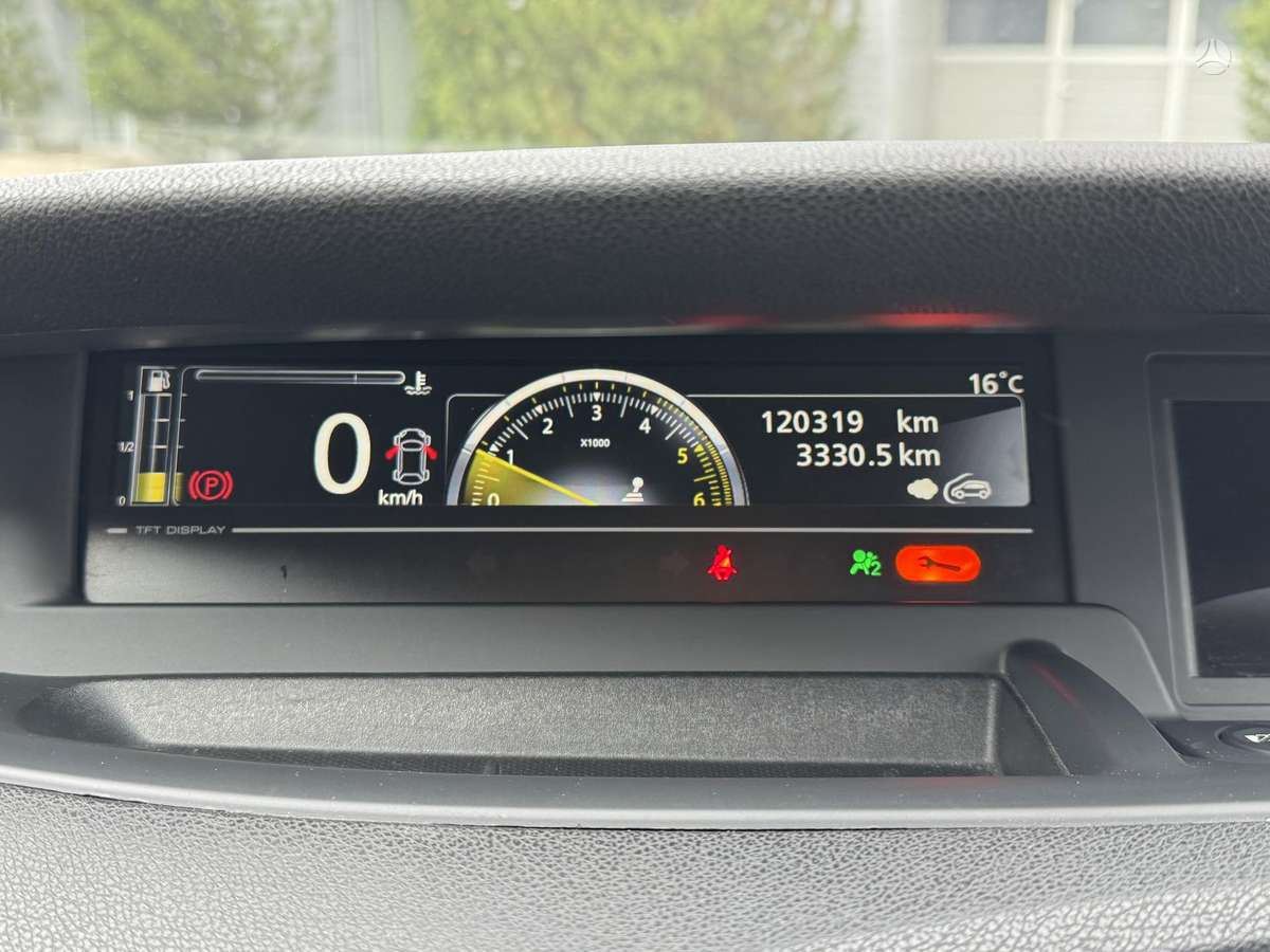 Renault Scenic - 9