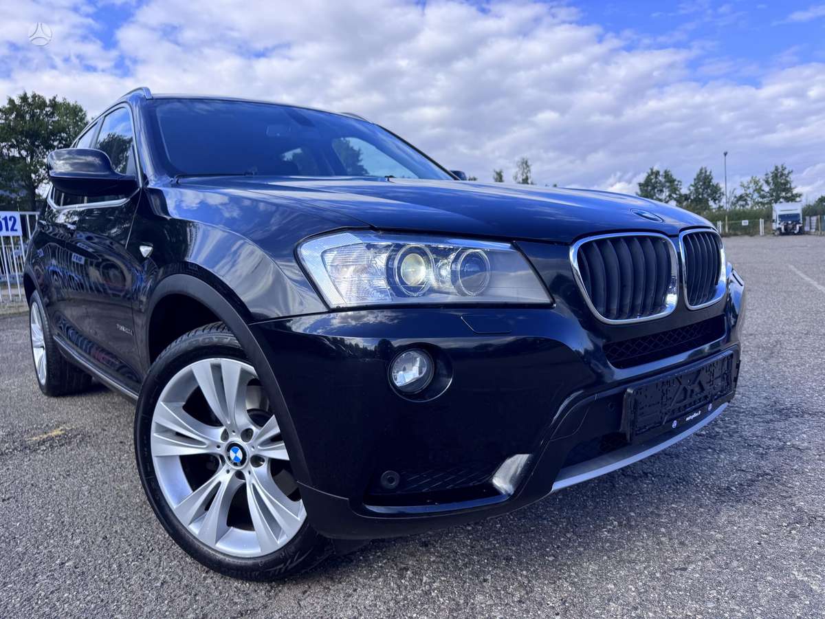 BMW X3, 2.0 l., off-road / crossover