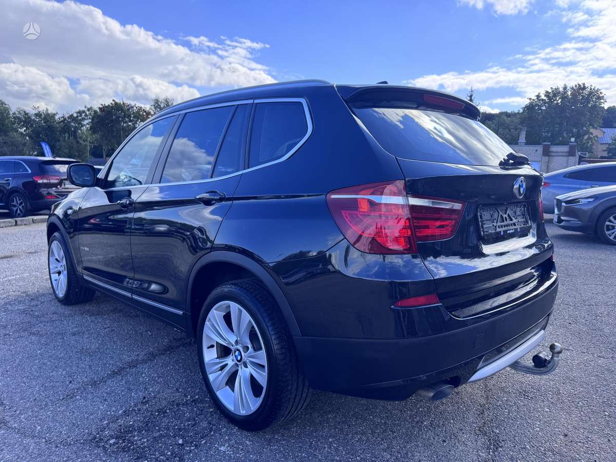 BMW X3, 2.0 l., off-road / crossover