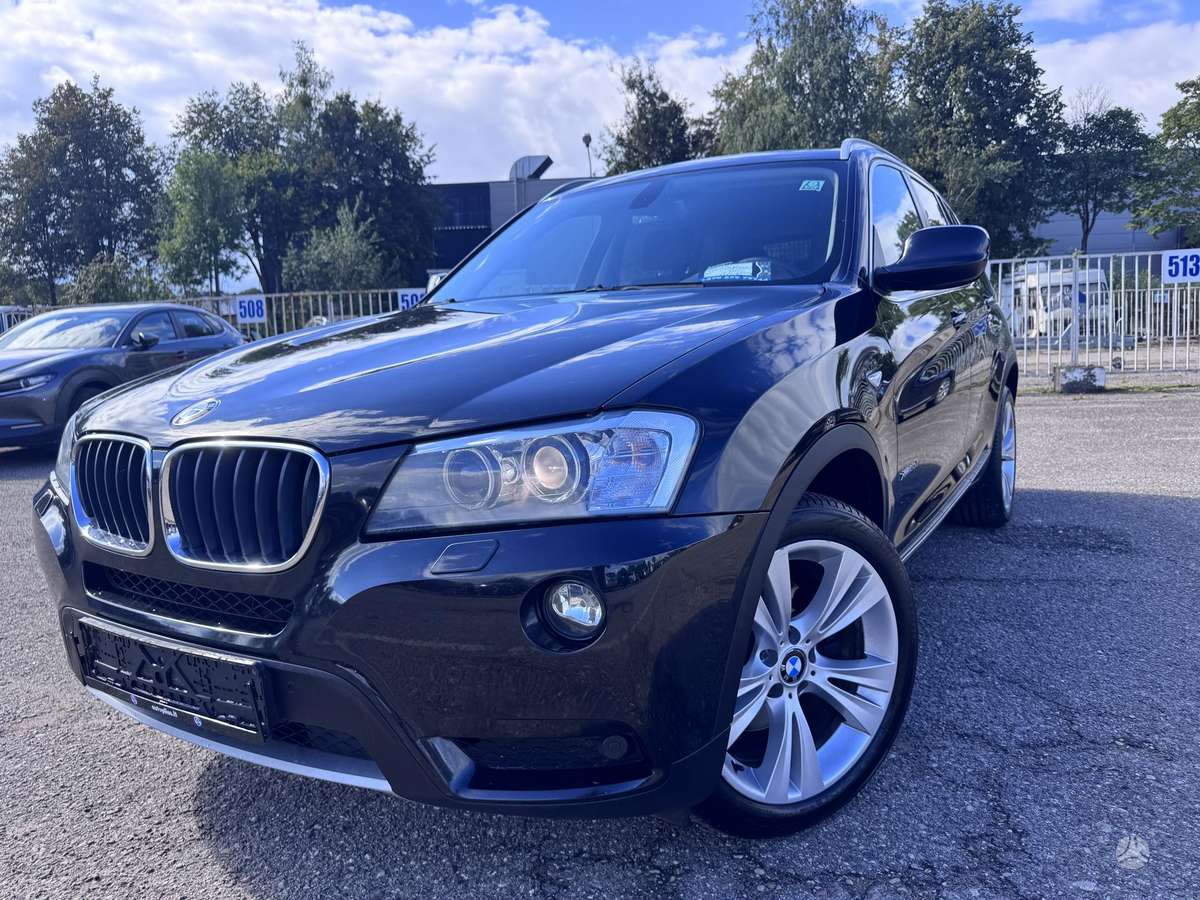 BMW X3, 2.0 l., off-road / crossover