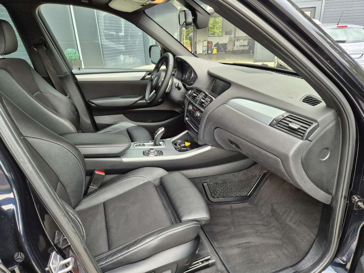 BMW X3, 3.0 l., off-road / crossover