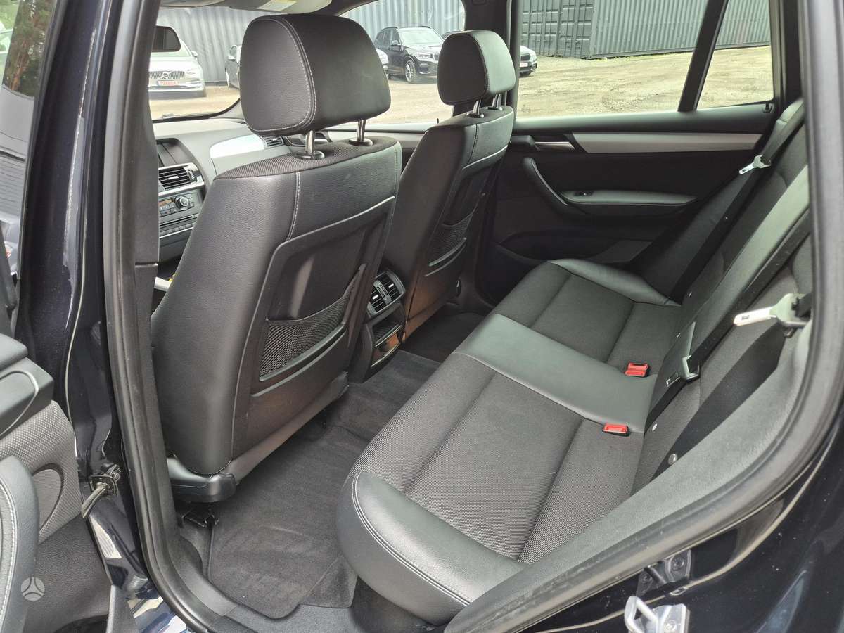 BMW X3, 3.0 l., off-road / crossover