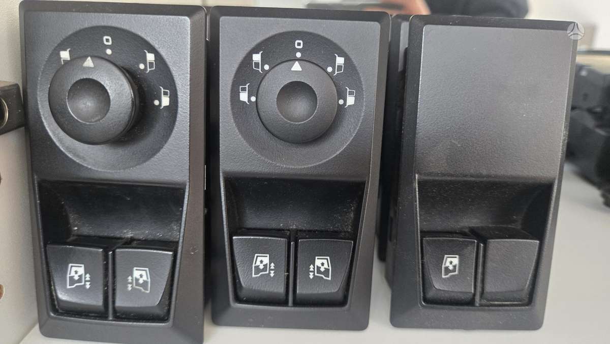 Renault T-range langų atidarimo pultel, тягачи