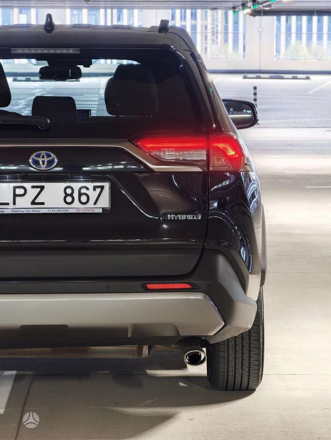 Toyota RAV4 - 7