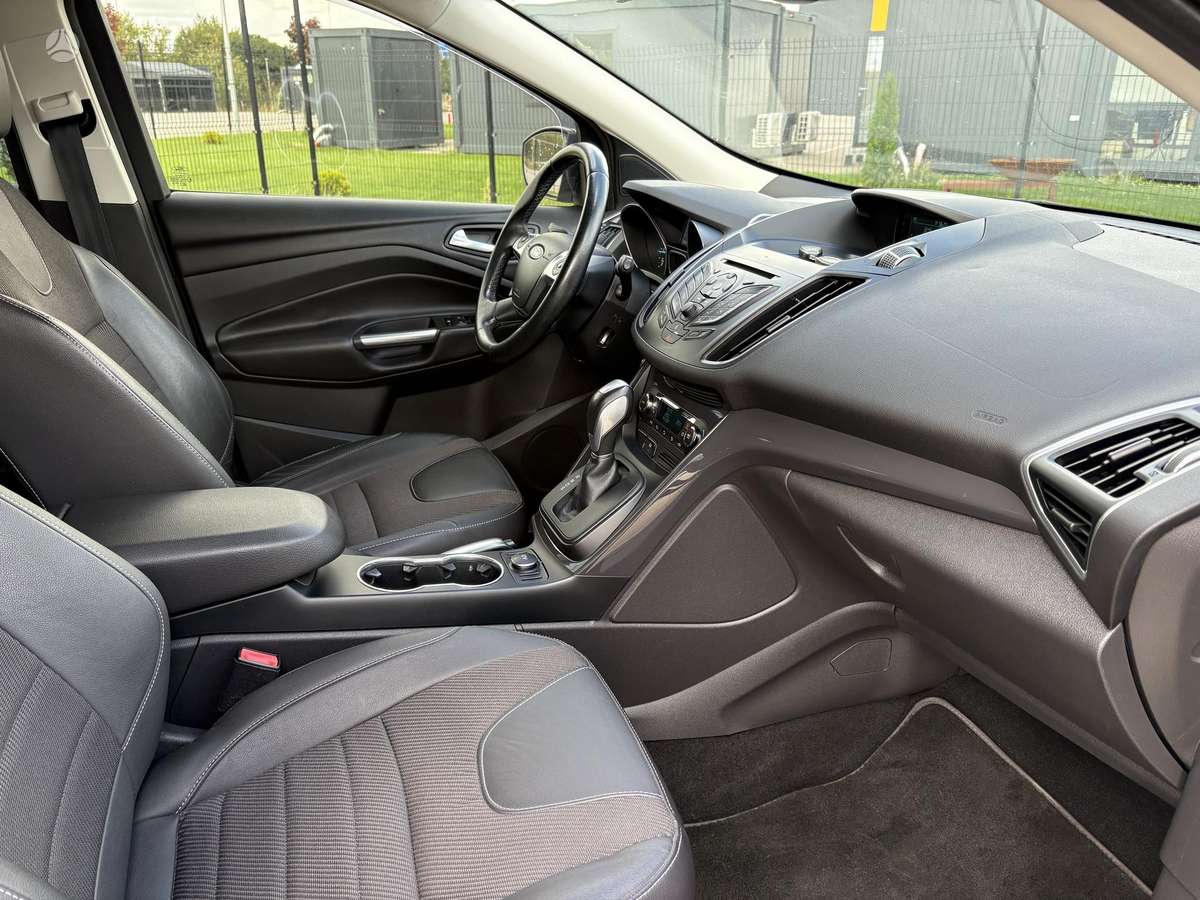 Ford Kuga, 2.0 l., Внедорожник / Кроссовер