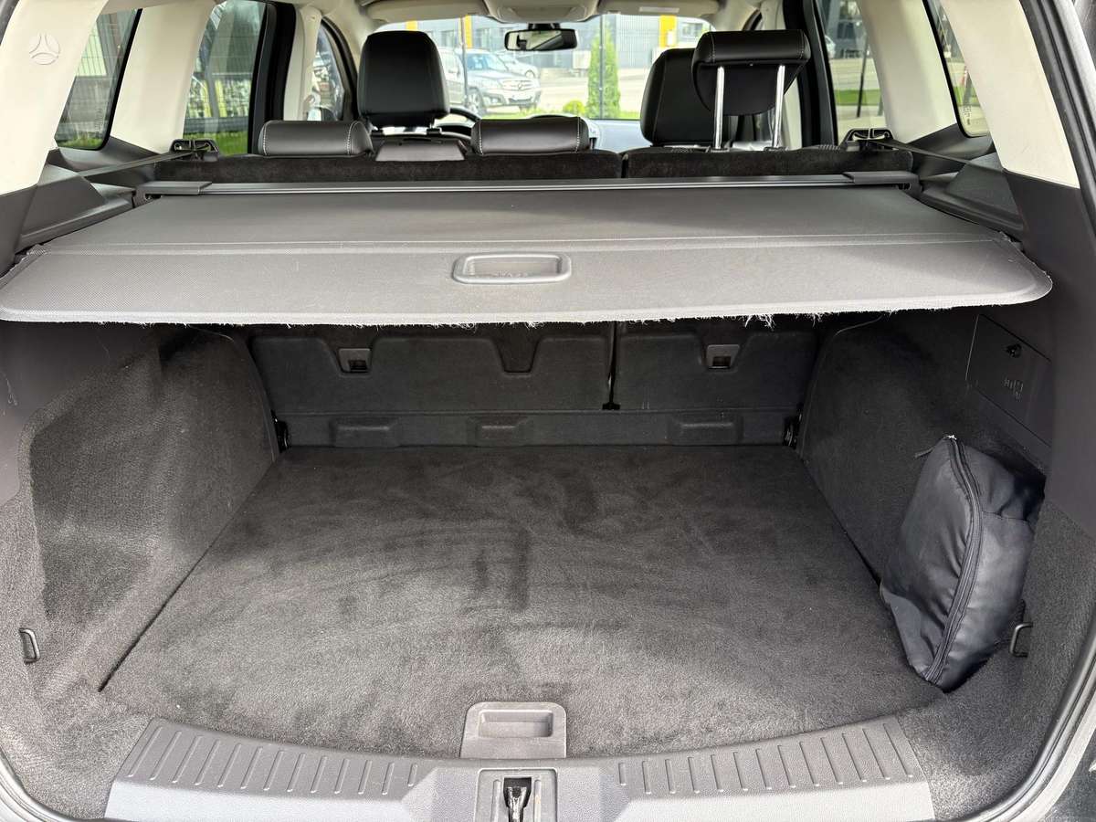 Ford Kuga, 2.0 l., Внедорожник / Кроссовер