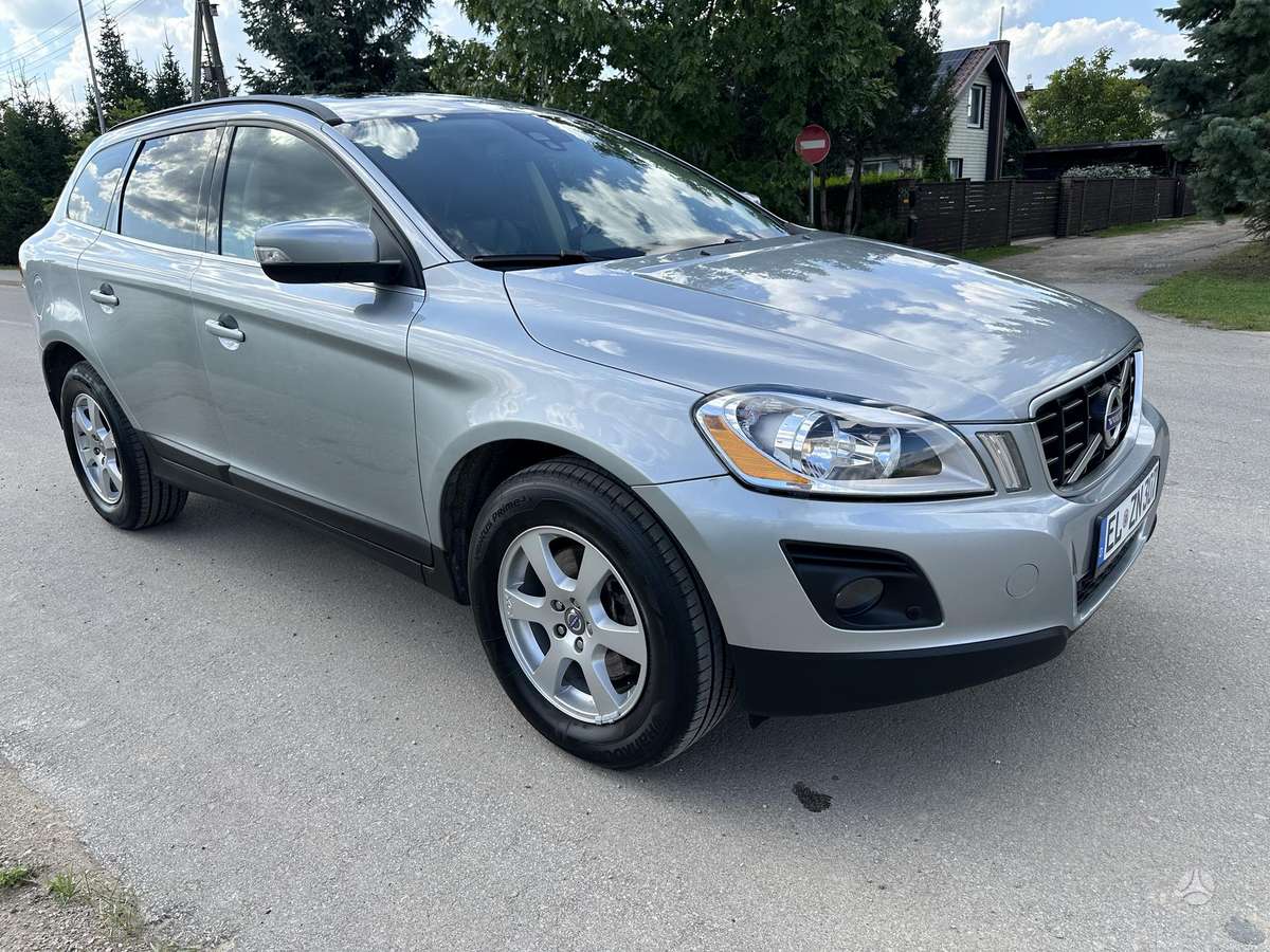 Volvo XC60, 2.4 l., Внедорожник / Кроссовер
