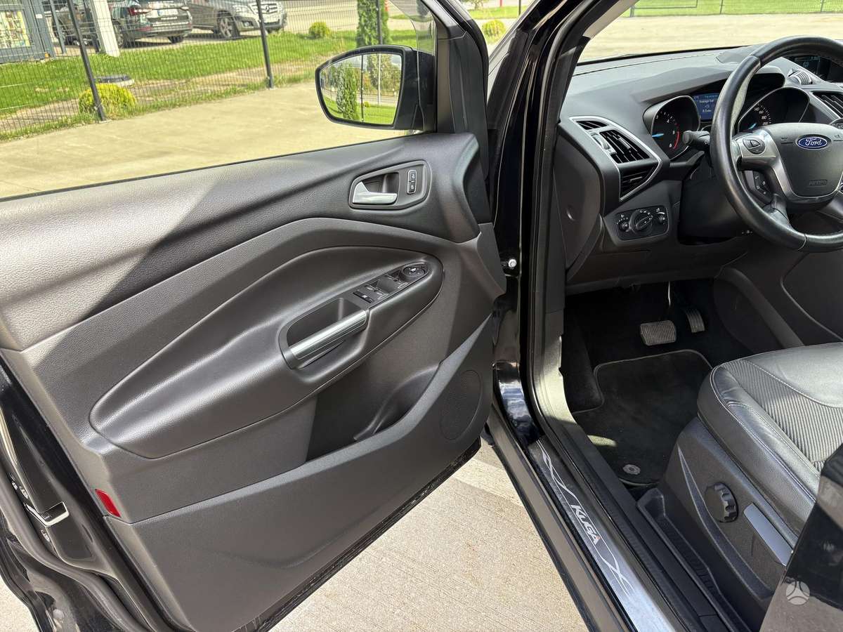 Ford Kuga, 2.0 l., Внедорожник / Кроссовер