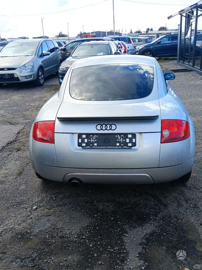 Audi TT, 1.8 l., Седан