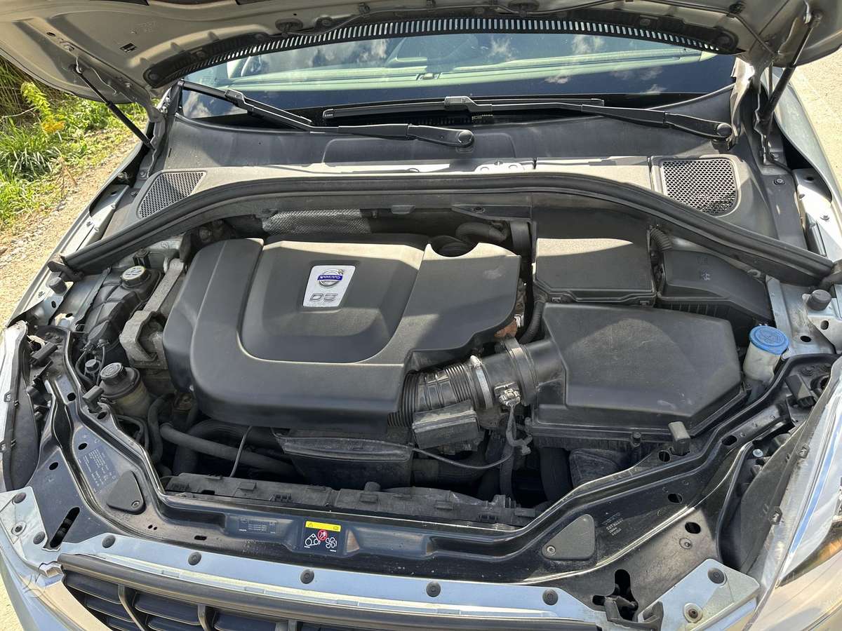 Volvo XC60, 2.4 l., Внедорожник / Кроссовер