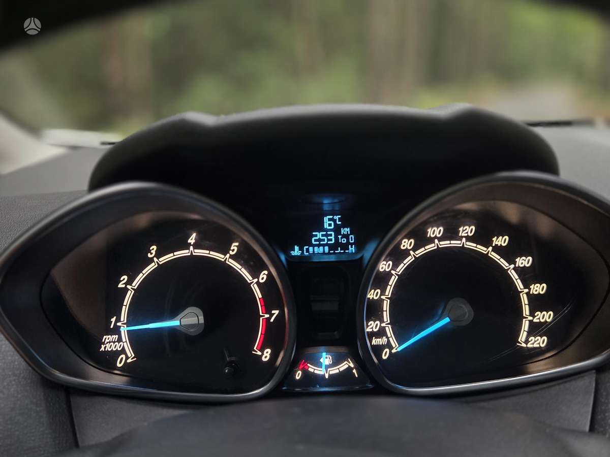 Ford Fiesta - 6