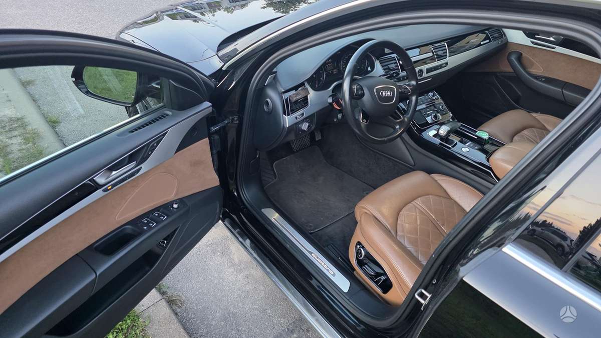 Audi A8 - 9