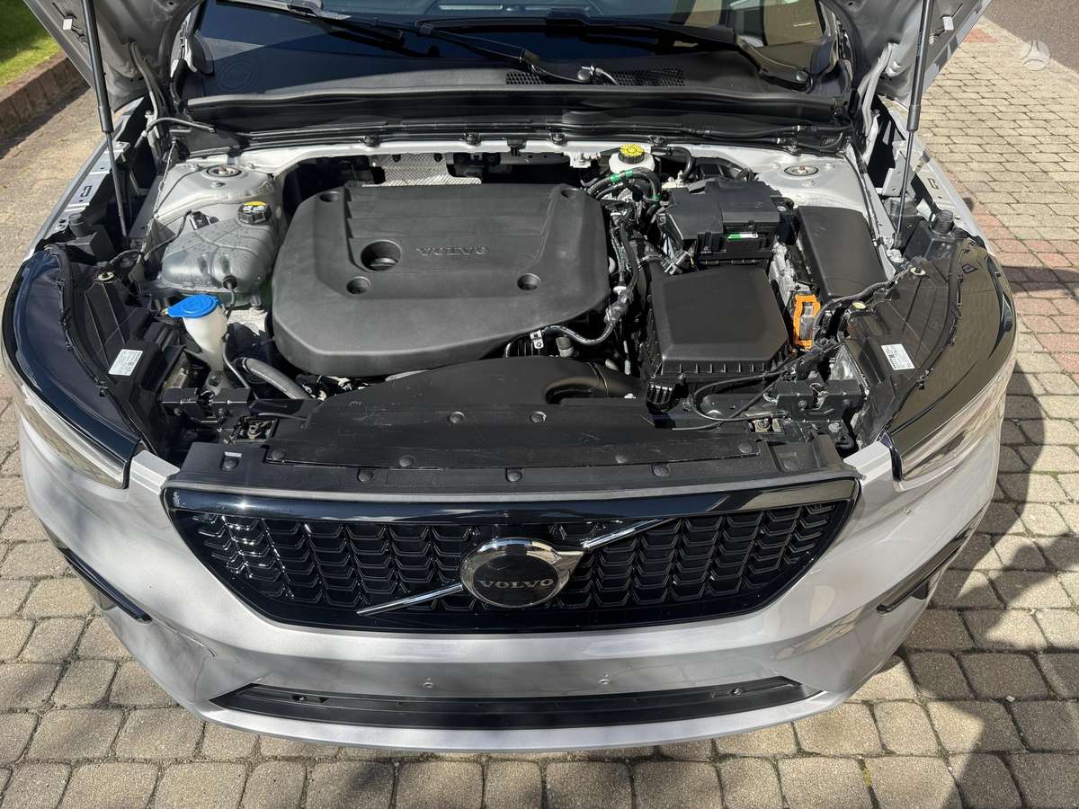Volvo XC40 - 11