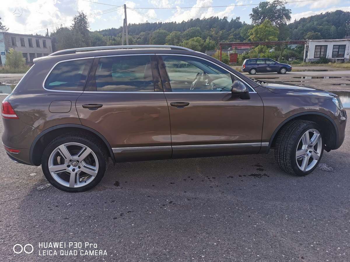 Volkswagen Touareg - 4