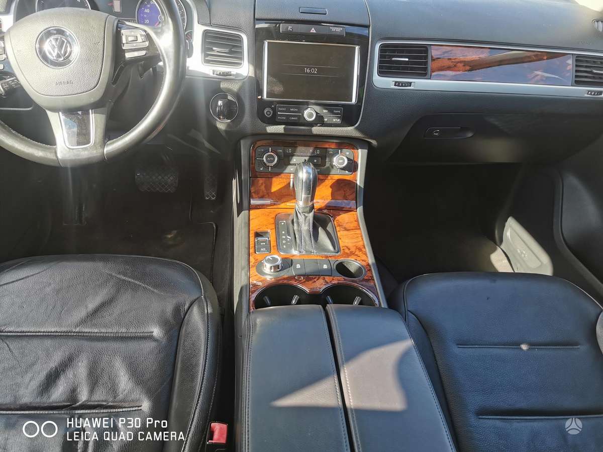 Volkswagen Touareg - 6