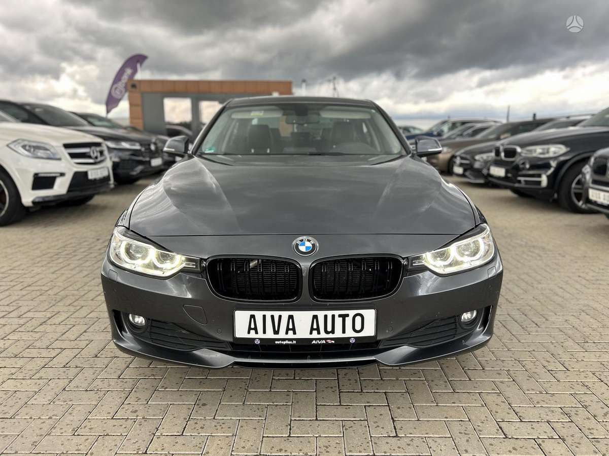 BMW 318, 2.0 l., Седан