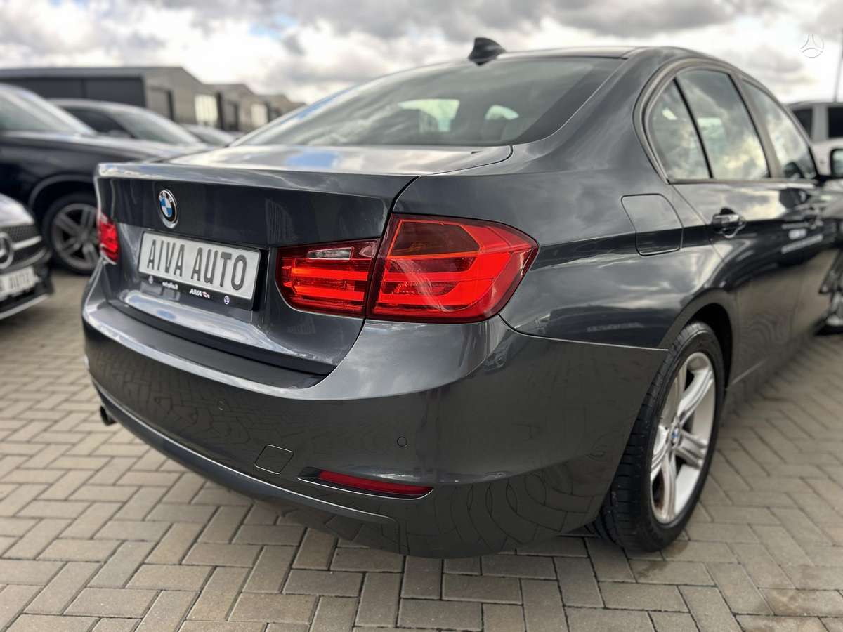 BMW 318, 2.0 l., Седан
