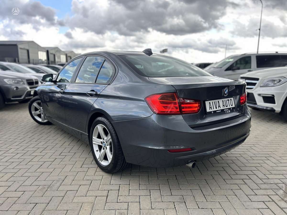 BMW 318, 2.0 l., Седан