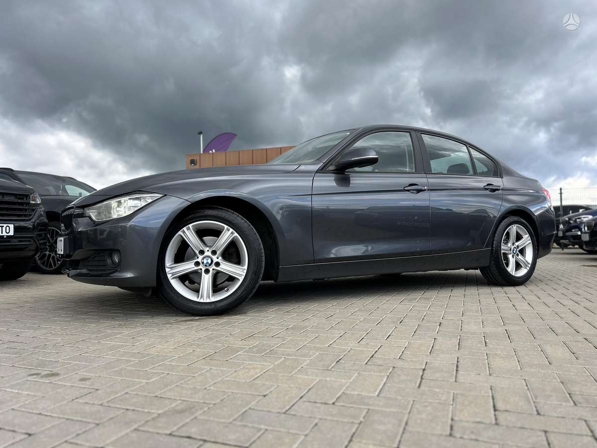 BMW 318, 2.0 l., Седан