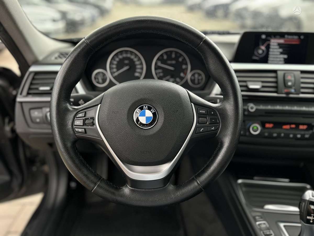 BMW 318, 2.0 l., Седан