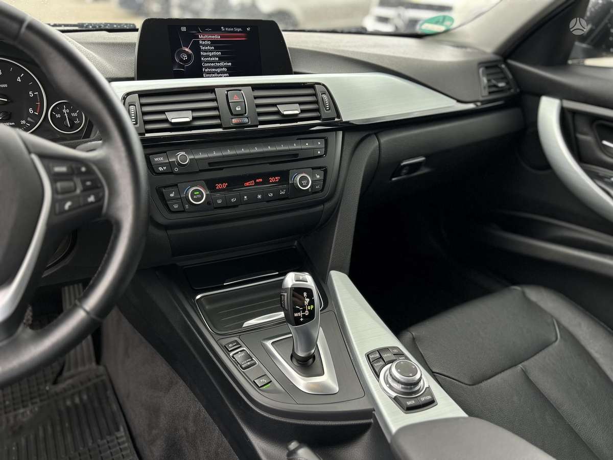 BMW 318, 2.0 l., Седан