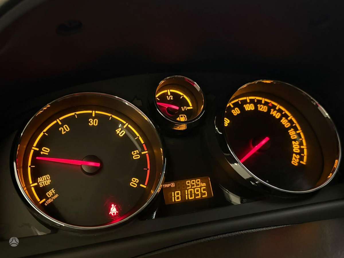 Opel Antara - 6
