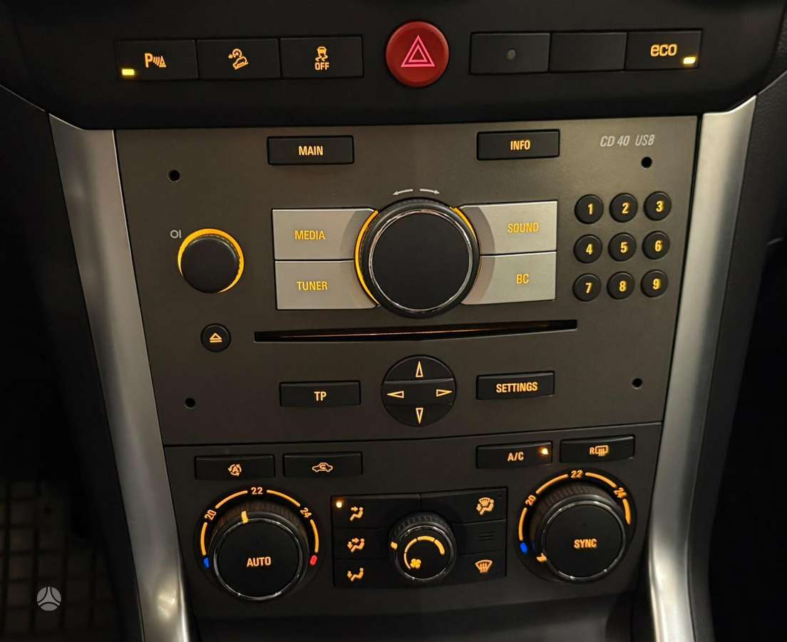 Opel Antara - 4