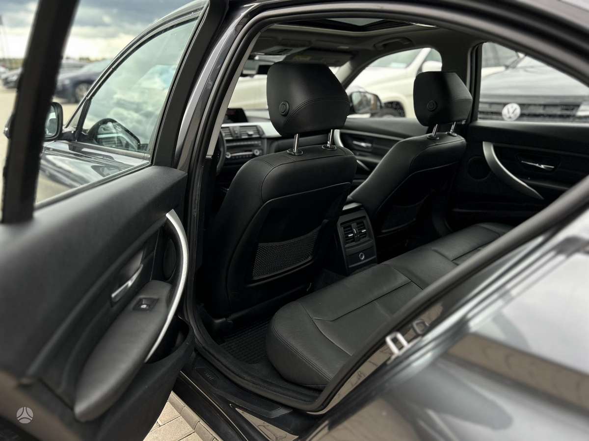 BMW 318, 2.0 l., Седан