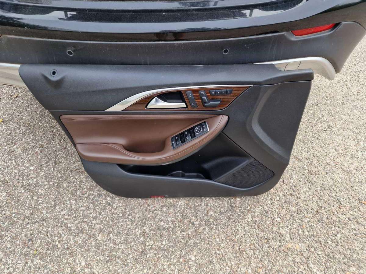 Infiniti QX30 - 4