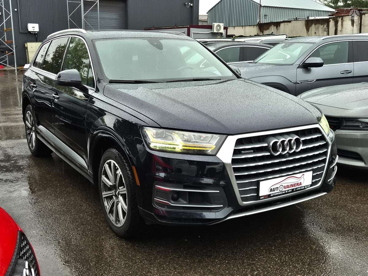 Audi Q7, 3.0 l., off-road / crossover