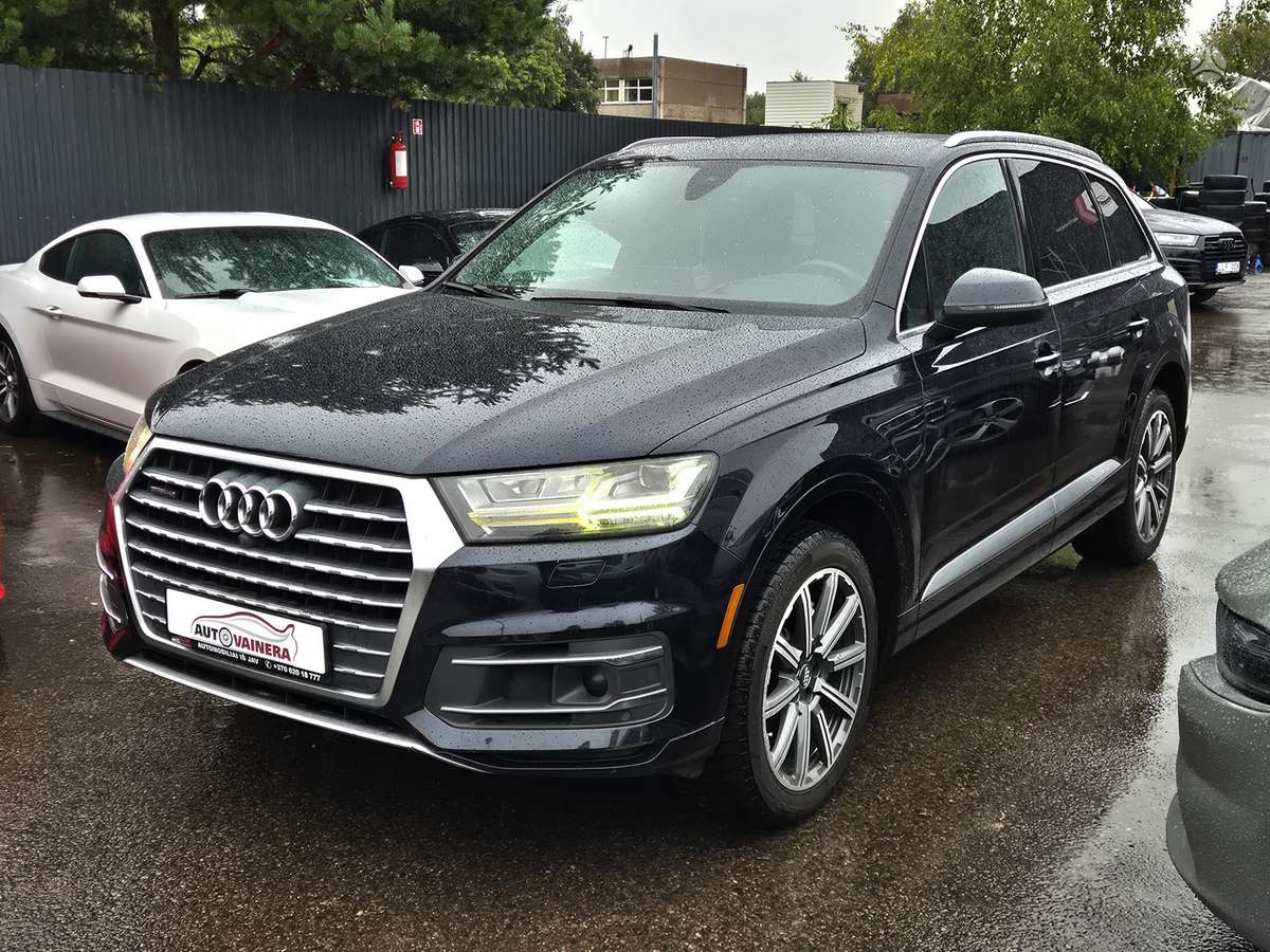 Audi Q7, 3.0 l., off-road / crossover