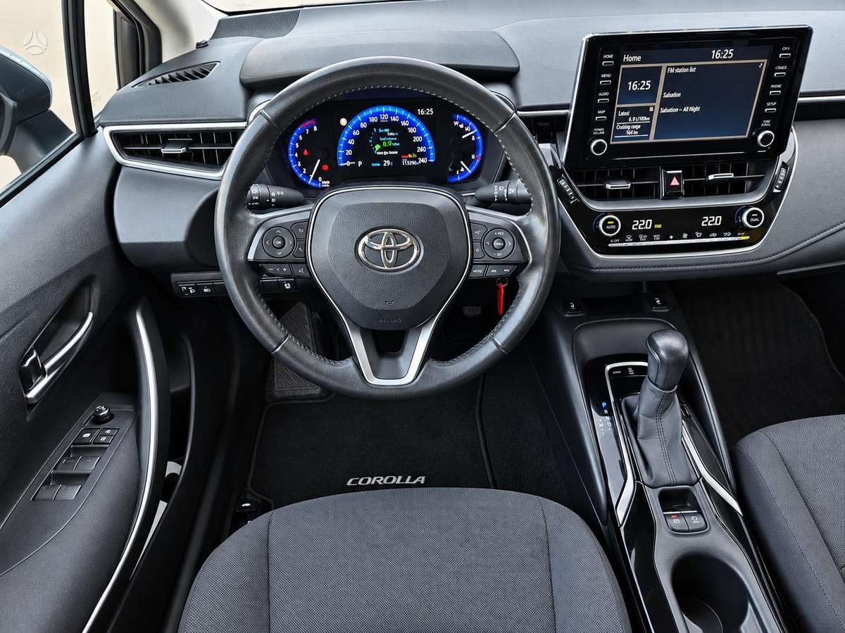 Toyota Corolla - 7
