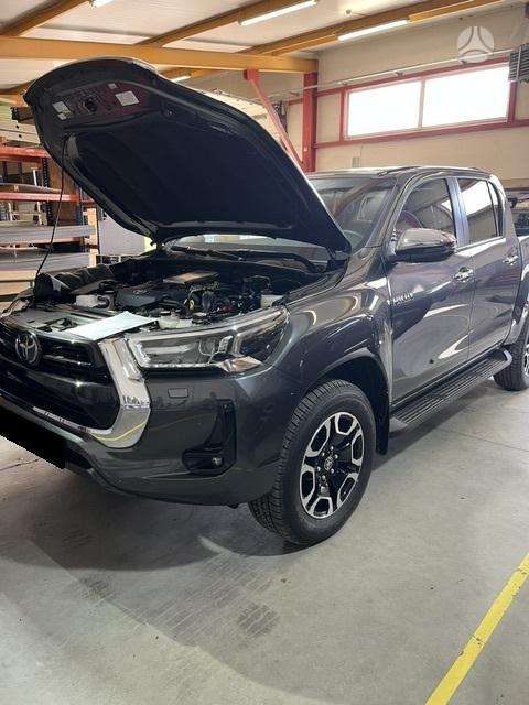 Toyota Hilux kėbulo dalys