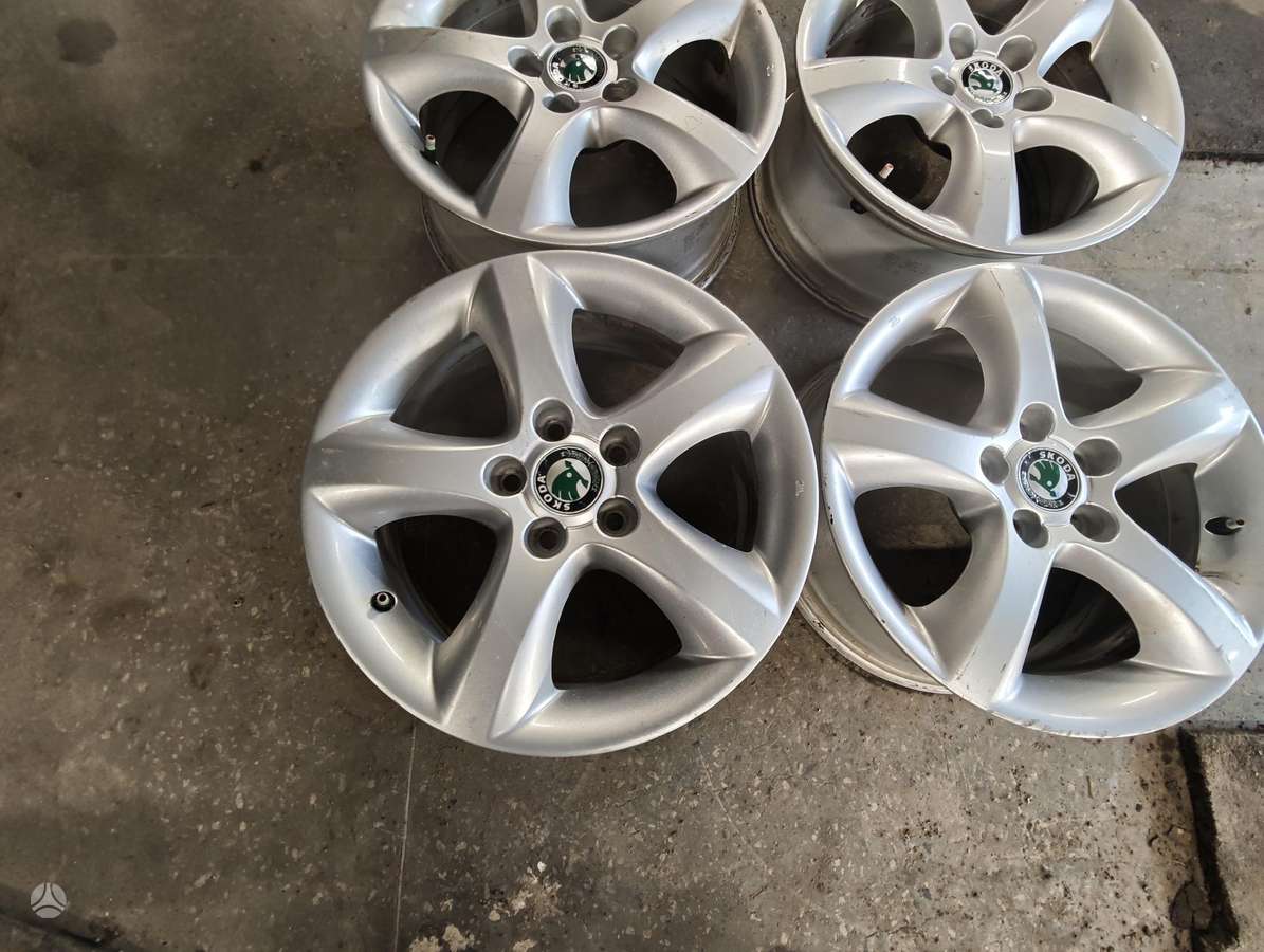 Skoda Fabia, light alloy, R15