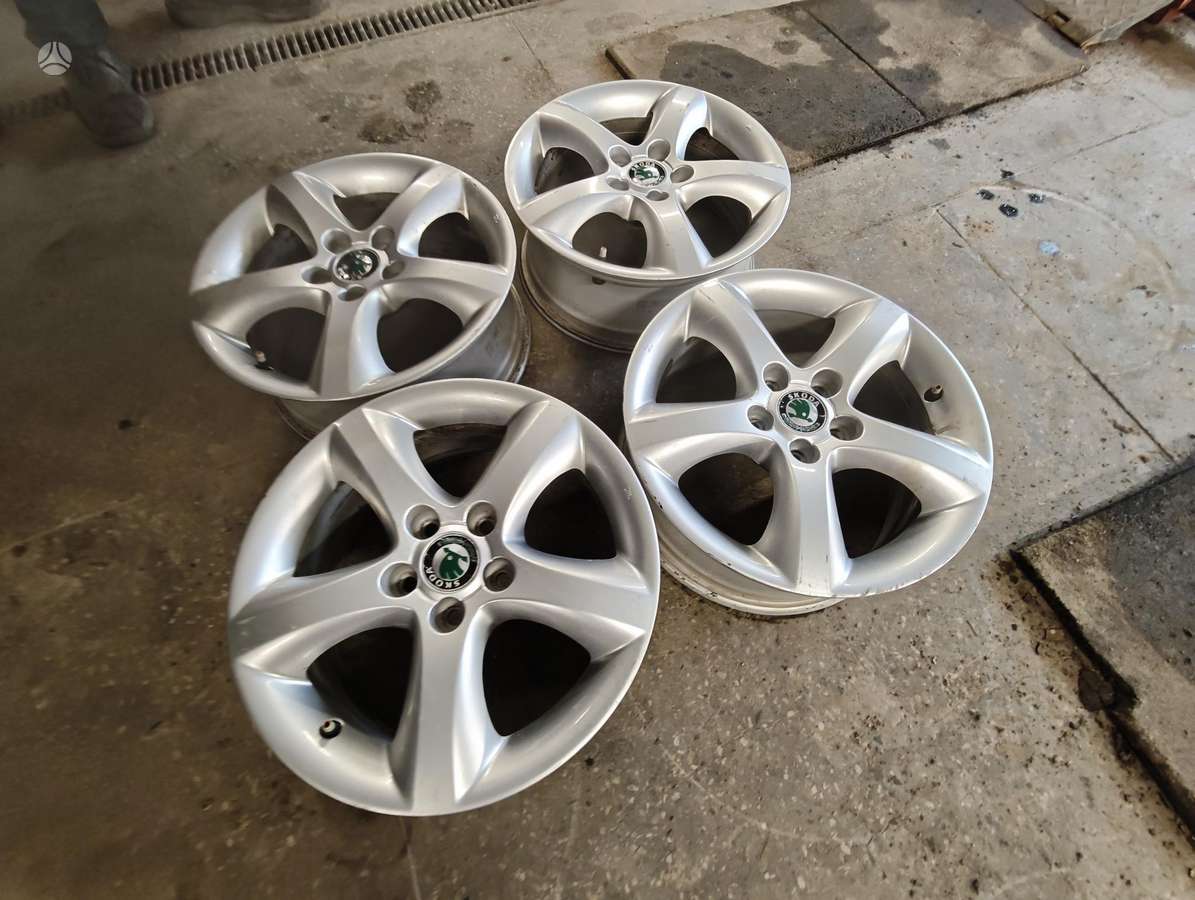 Skoda Fabia, light alloy, R15