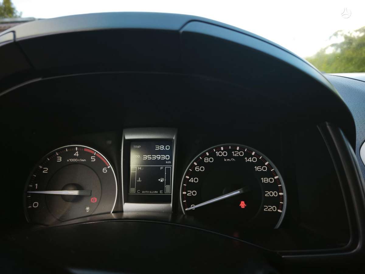 Isuzu D-Max, 2.5 l., off-road / crossover