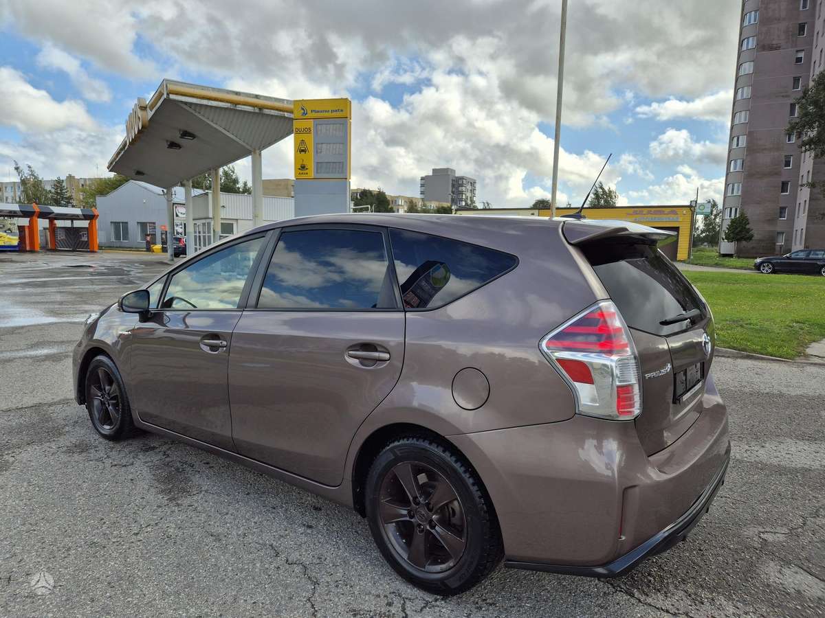 Toyota Prius+ - 3