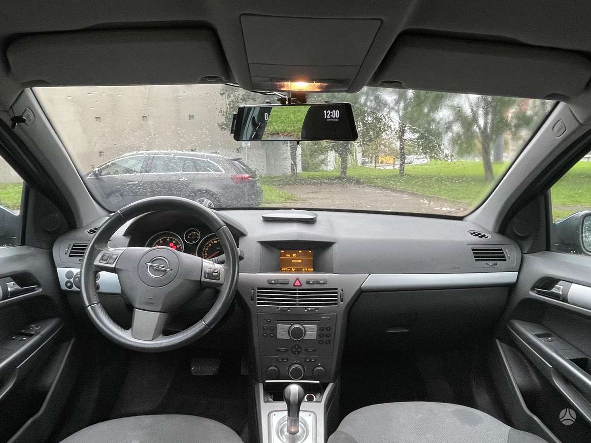 Opel Astra - 11