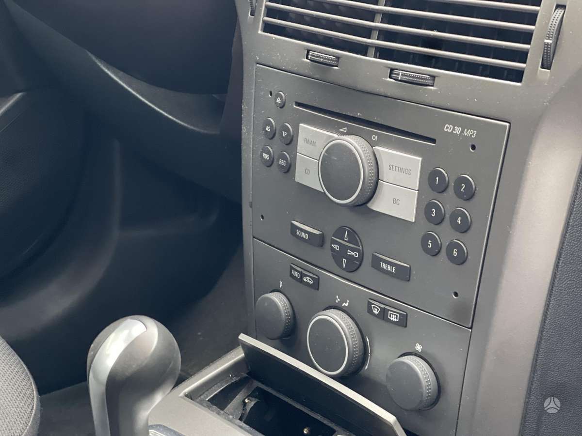 Opel Astra, 1.4 l., hatchback