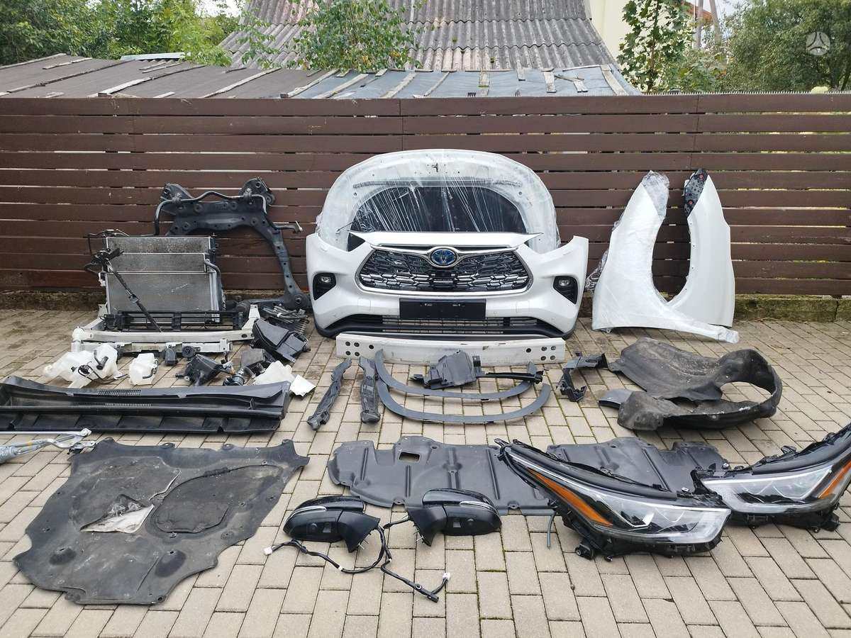 Toyota Highlander Be defektų europa