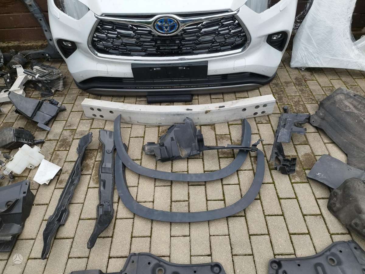 Toyota Highlander Be defektų europa